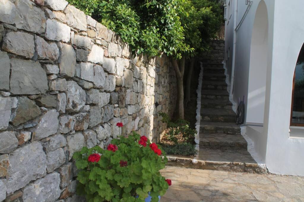 A Crystal Clear House In Pyrgos, Heraklion Crete Pirgos  Екстер'єр фото